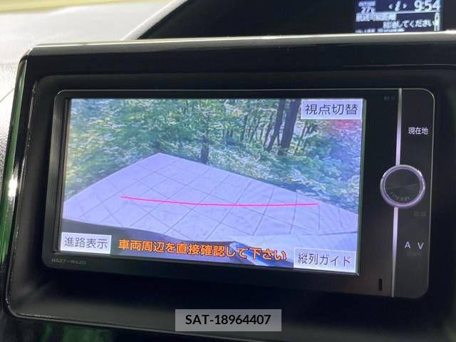 Toyota VOXY 2014-08 349158-3