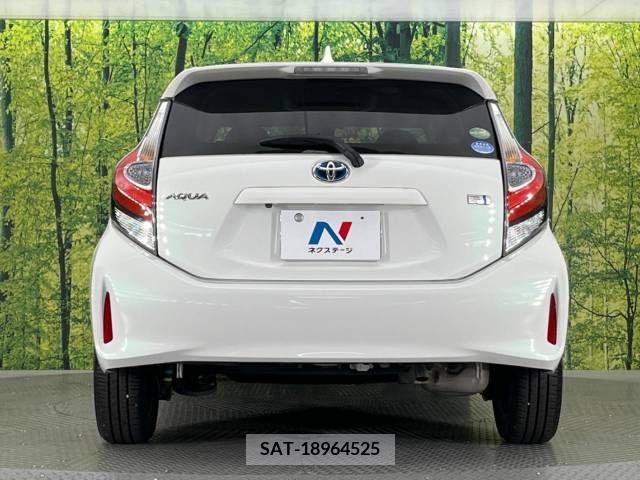 Toyota AQUA 2017-10 356278-15