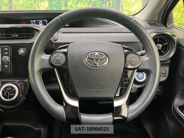Toyota AQUA 2017-10 356278-11