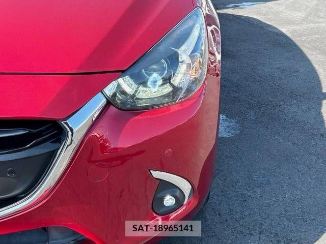Mazda DEMIO 2017-11 296610-11