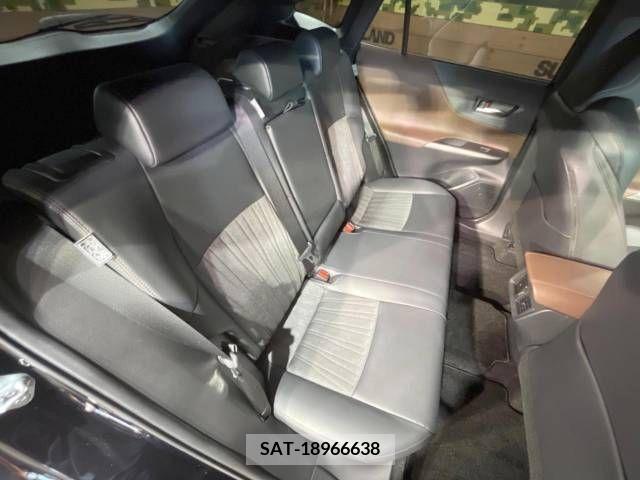 Toyota HARRIER 2020-10 313428-10
