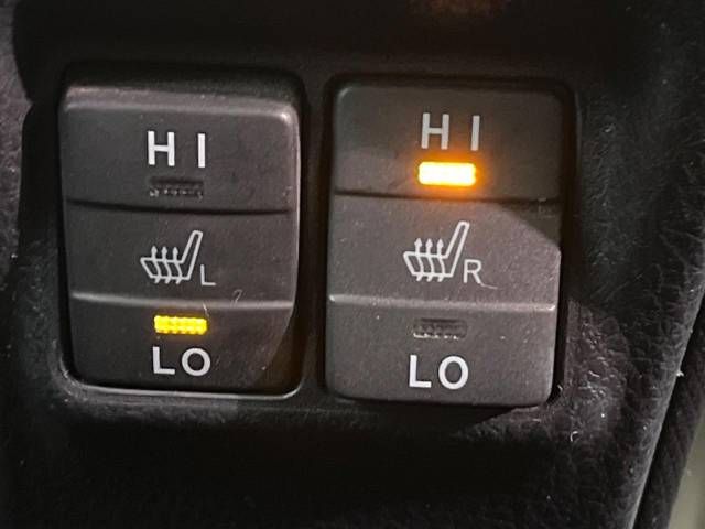 Toyota VOXY HYBRID 2019-01 182380-7