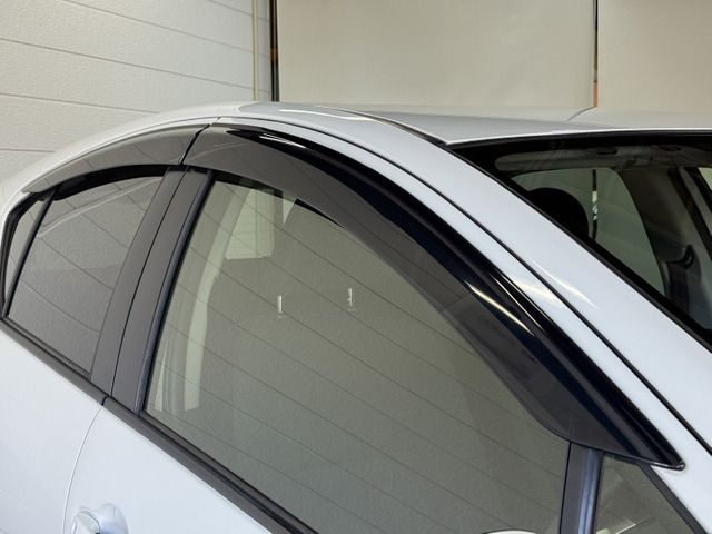 Toyota AQUA 2015-11 183072-16