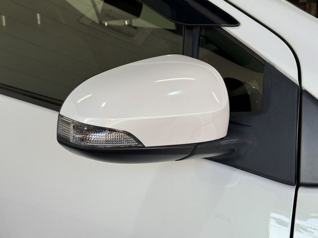 Toyota AQUA 2015-11 183072-14