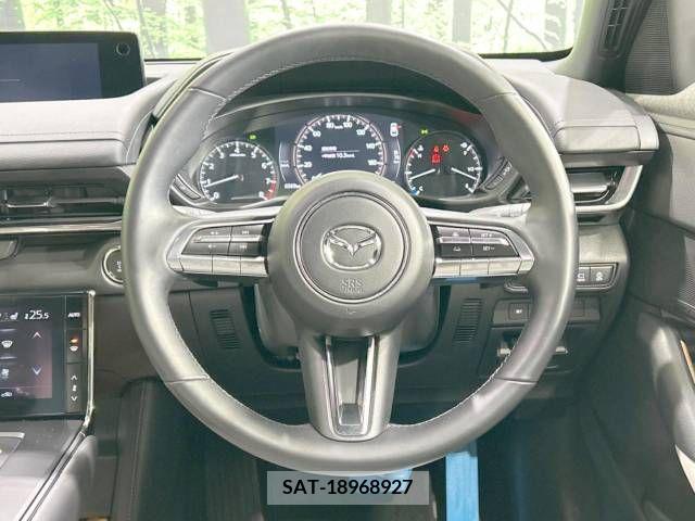 Mazda MX-30 2022-10 221836-11