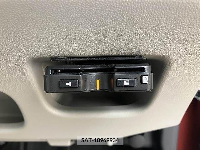 Daihatsu CAST 2017-10 209933-5