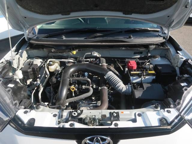 Toyota RAIZE 2020-06 24956-18