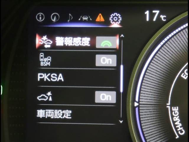 Lexus UX 2019-02 192892-13
