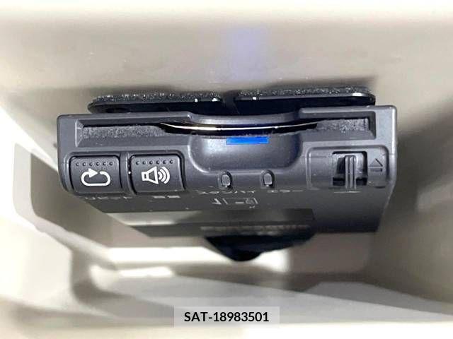 Toyota SPADE 2014-12 256362-5