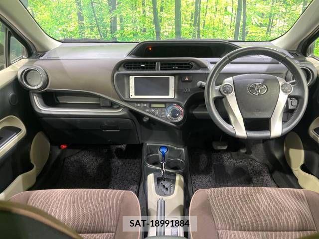 Toyota AQUA 2014-02 292291-1