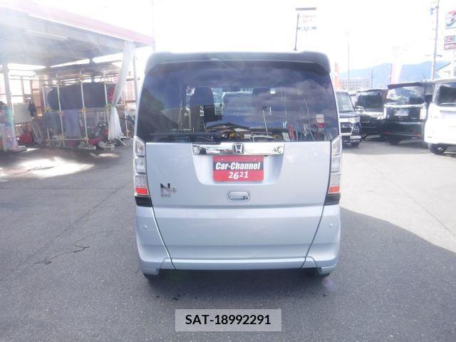 Honda N BOX 2013-06 213623-2