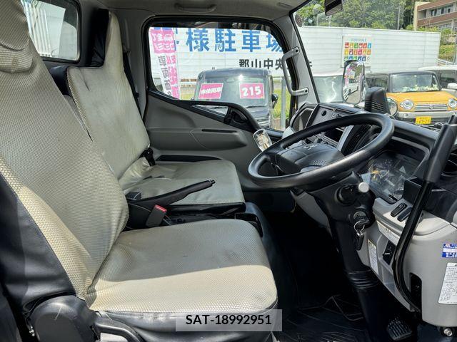 Mitsubishi CANTER 2019-11 263578-9