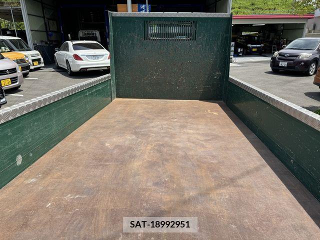 Mitsubishi CANTER 2019-11 263578-8