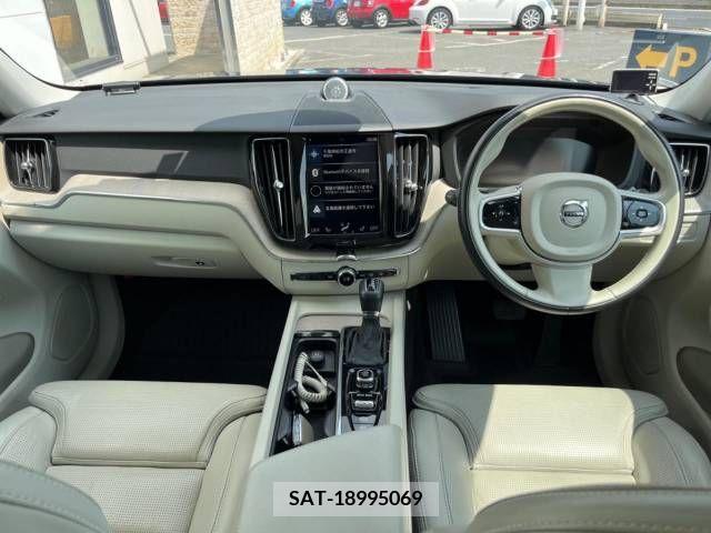 Volvo XC60 2017-11 334675-1