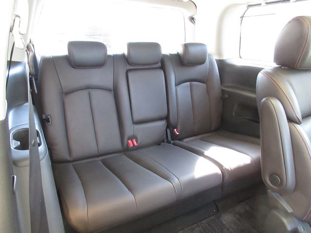 Nissan ELGRAND 2010-08 10078-9
