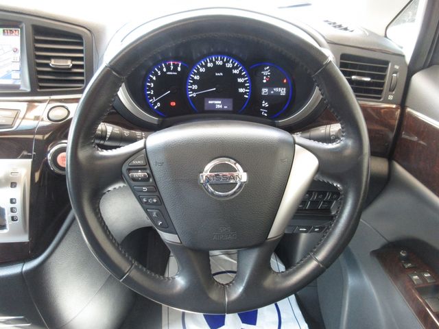 Nissan ELGRAND 2010-08 10078-15