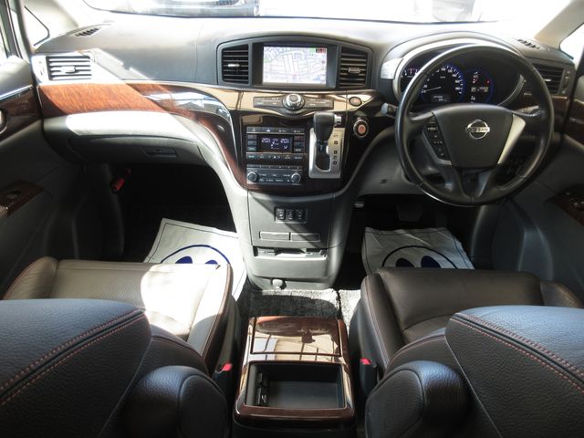 Nissan ELGRAND 2010-08 10078-14