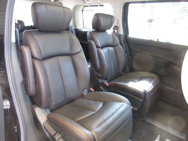Nissan ELGRAND 2010-08 10078-7
