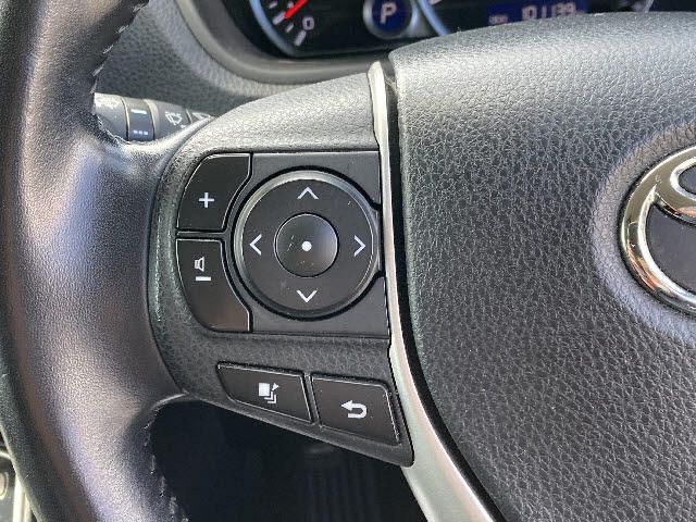 Toyota VOXY 2016-04 8756-11