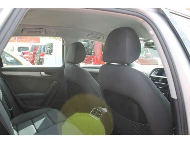 Audi A4 2012-06 22161-11