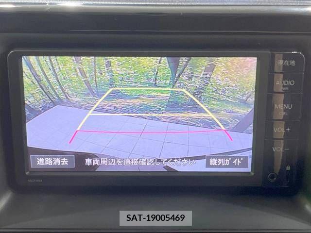 Toyota VOXY 2015-07 321436-3