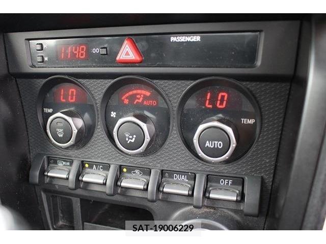 Subaru BRZ 2014-02 352787-15