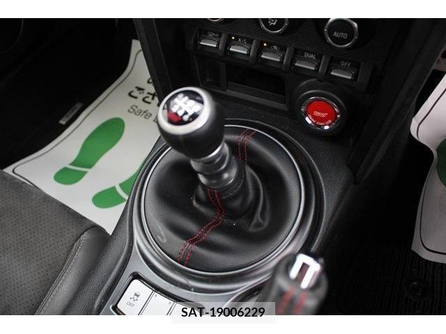 Subaru BRZ 2014-02 352787-1