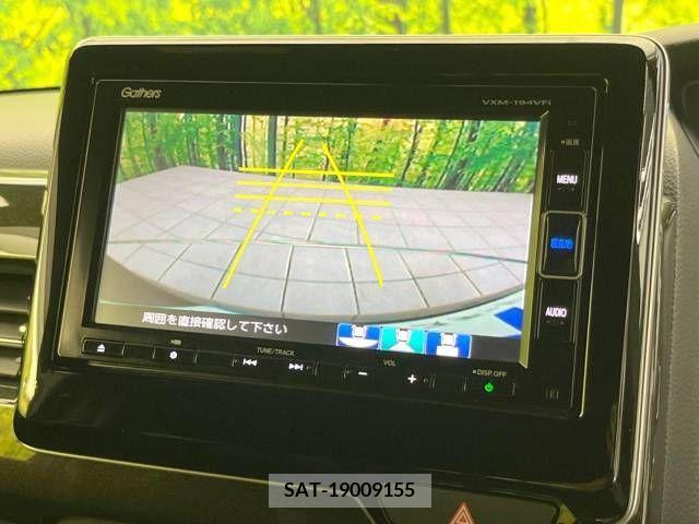 Honda N BOX 2019-02 338198-4