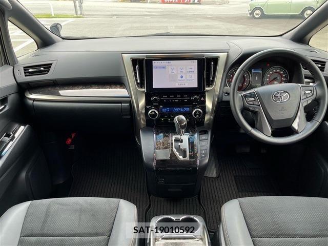 Toyota ALPHARD 2022-01 277600-8