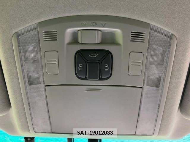 Toyota VELLFIRE 2013-08 244850-3