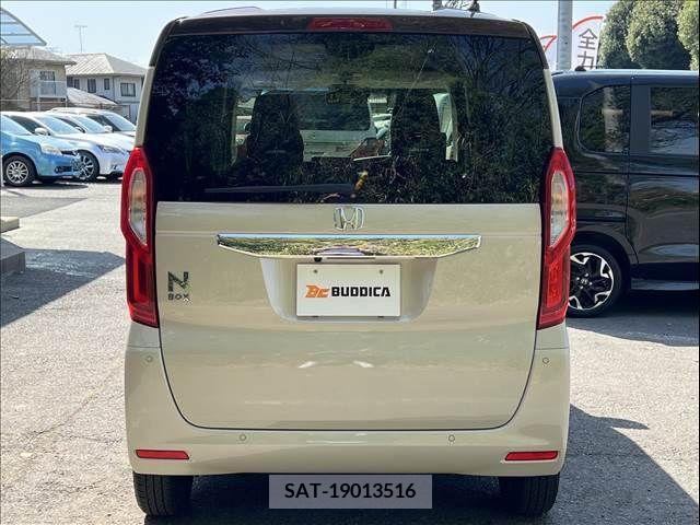 Honda N BOX 2022-12 233960-22