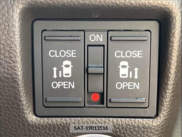 Honda N BOX 2022-12 233960-15