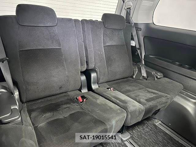 Toyota ALPHARD 2010-06 374133-9