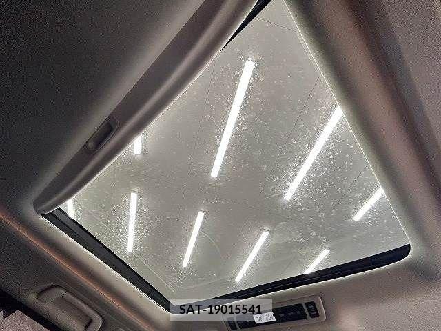 Toyota ALPHARD 2010-06 374133-3