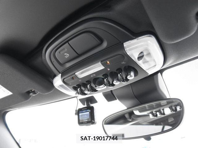 Bmw MINI 2020-10 319766-10