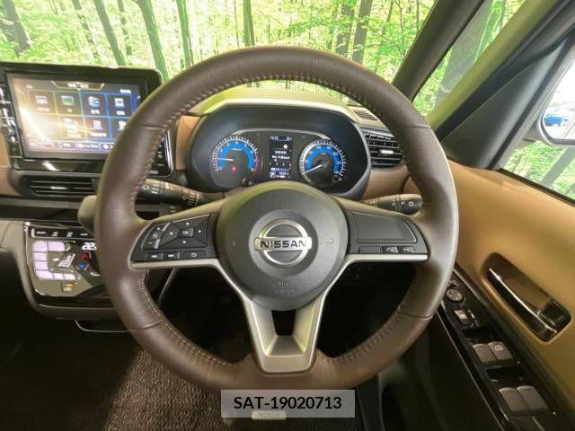 Nissan ROOX 2022-09 363117-11
