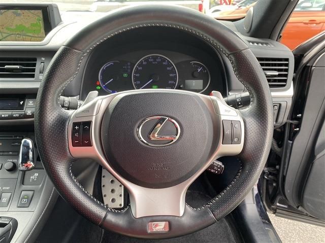 Lexus CT 2012-02 26830-10