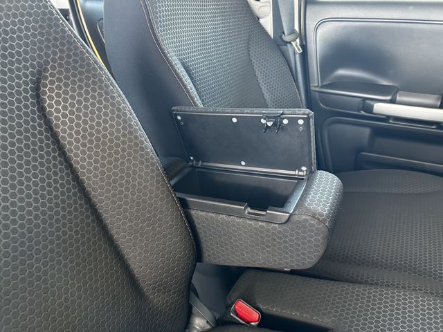 Suzuki SPACIA 2021-11 26995-26