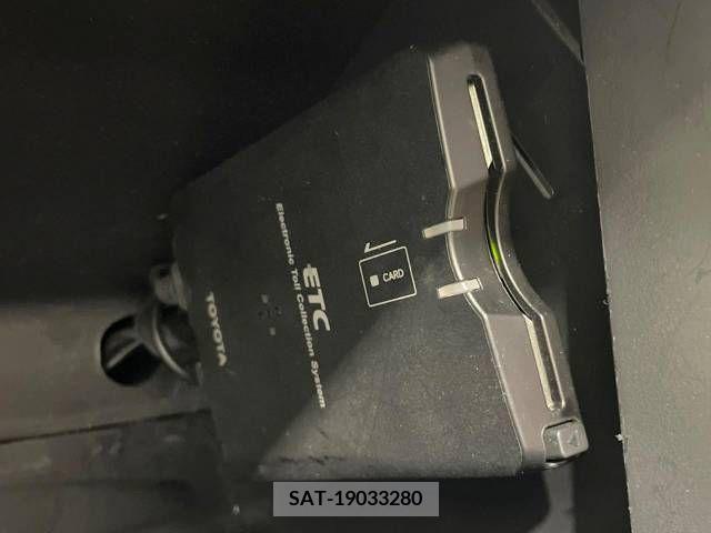 Toyota AQUA 2012-03 383275-4