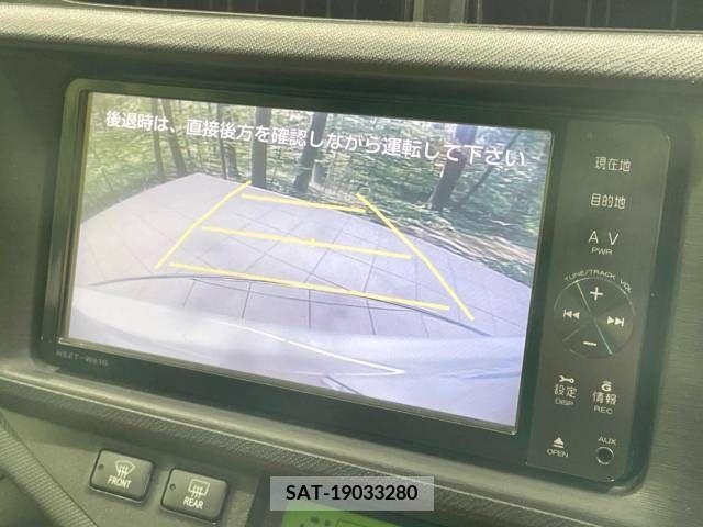 Toyota AQUA 2012-03 383275-3