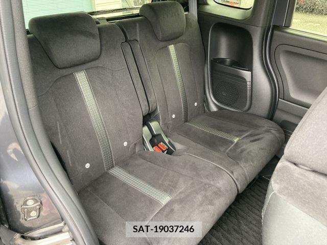 Honda N BOX CUSTOM 2022-04 279084-2