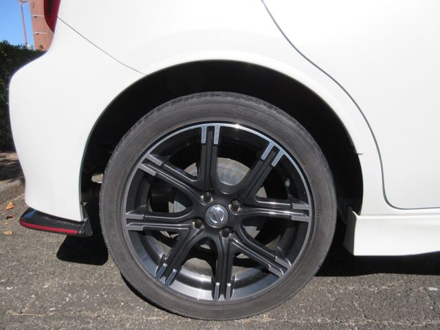 Nissan MARCH 2017-09 20318-18