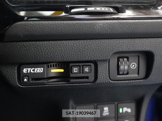Honda CIVIC 2021-11 396087-11
