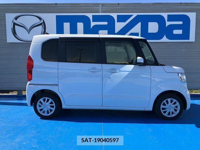 Honda N BOX 2019-05 307495-4