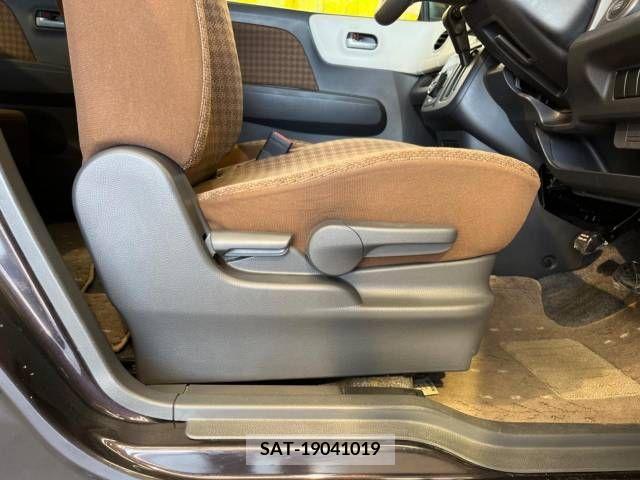Nissan MOCO 2011-07 354641-5