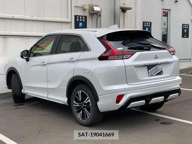 Mitsubishi ECLIPSE CROSS 2023-06 359519-19