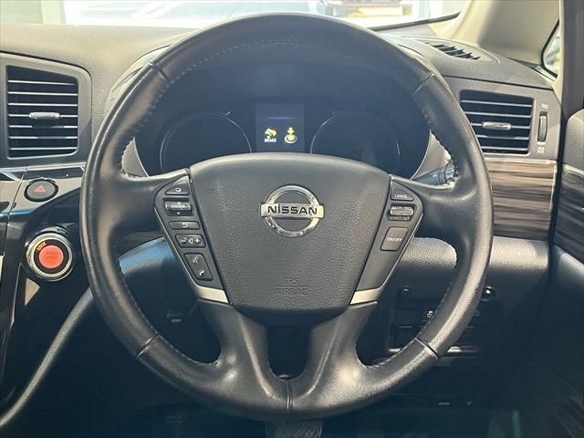 Nissan ELGRAND 2014-03 21524-25