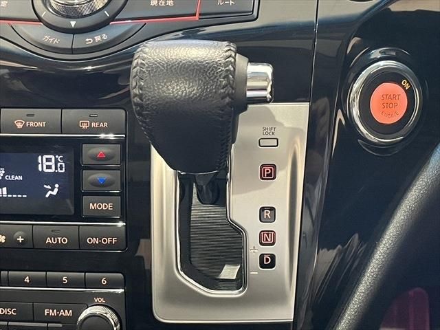 Nissan ELGRAND 2014-03 21524-28