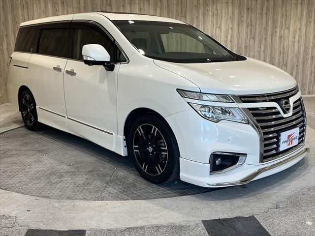 Nissan ELGRAND 2014-03 21524-2