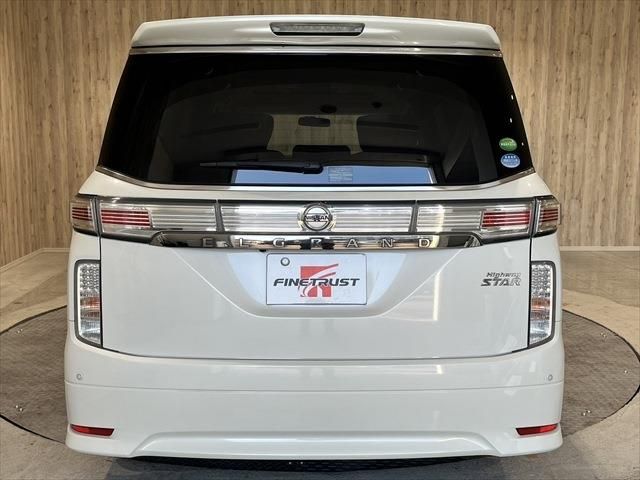 Nissan ELGRAND 2014-03 21524-5
